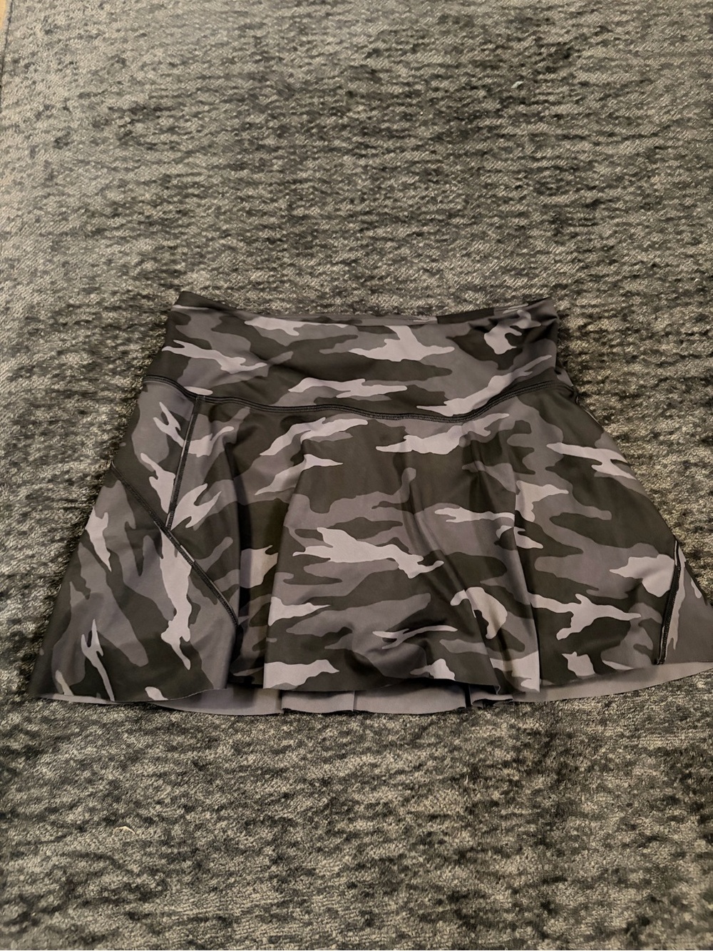Athleta Gray Camo Circle Skort